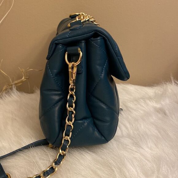 NWT Steve Madden (btulsa) Quilted Shoulder/ Crossbody Bag - Peacock Green - Picture 9 of 12